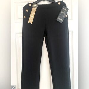 Black slim sculpting bottom  pant